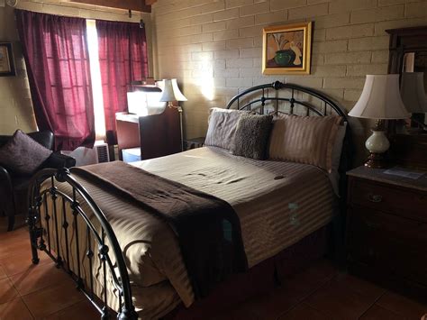 JOSHUA TREE INN - Hotel Reviews, Photos, Rate Comparison - Tripadvisor