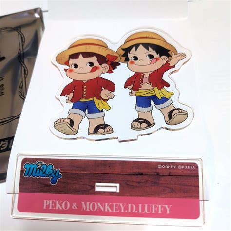 不二家milky ONE PIECE PEKO LUFFY アクリルスタンド - メルカリ