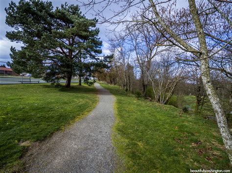 Riverview Playfield Park