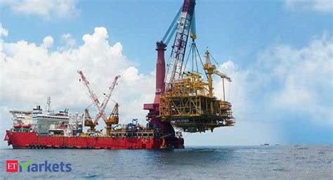 Larsen & Toubro: L&T aims for 18% RoE expansion by 2021: Should you buy ...