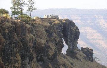 Pleasurable Mahabaleshwar Friends Tour Package for 3 Days 2 Nights ...