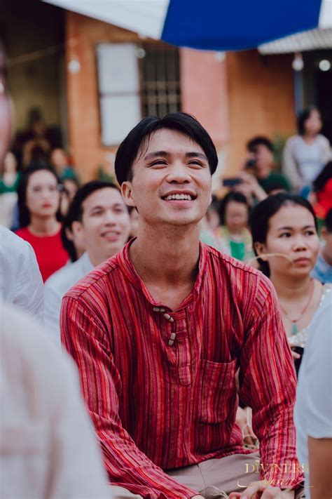 Giá trị tiềm ẩn đằng sau Sự tiêu cực: Vượt thoát khỏi ảnh hưởng của các ...