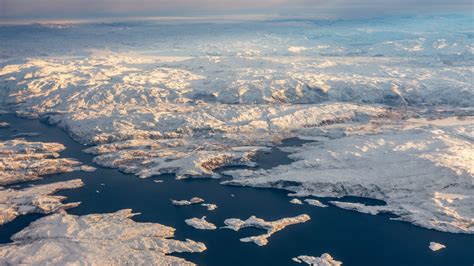 61-million-year-old continent found buried beneath Greenland’s ice | The Extinction Chronicles