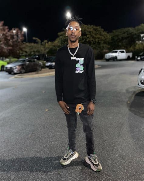 The Real Road Runna👑☔️💨 | She got me sounding like Florida off of goodtimes . Damn , damn, damn ...