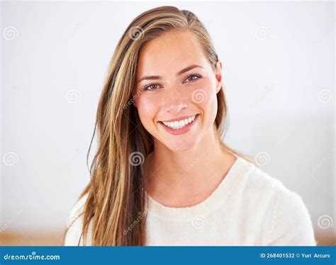 Shes Happy To See You. Portrait of an Attractive Young Woman Giving You ...