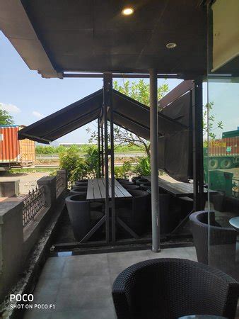 EXPRESSWAY FOOD MALL, Khopoli - Restaurant Reviews & Photos - Tripadvisor