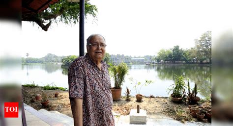 KIFF to felicitate legends, including Soumitra Chatterjee | Kolkata ...