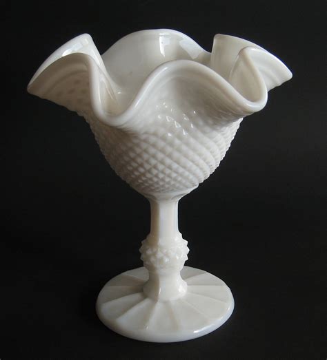 Milk glass | Vintage, Collectible, Antique | Britannica