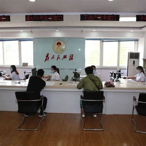 河北省首个“公证+不动产登记”一站式便民服务站在保定启用_静怡_群众_业务
