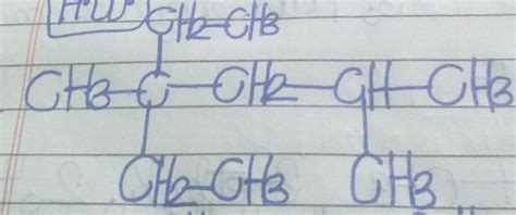 what is the iupac name of this? - Brainly.in