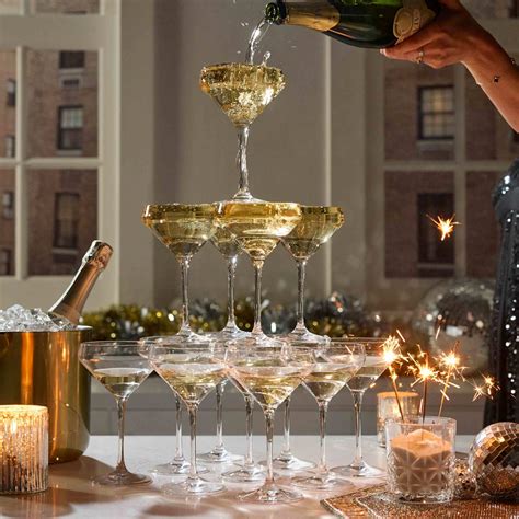 Bistro Set of 4 Martini Glasses, 10.5oz