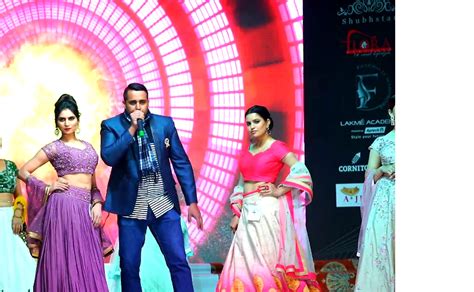 Hire Instrumentalists for Events in India | showgaga