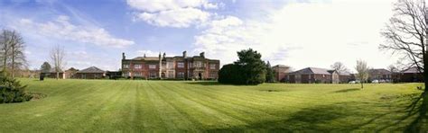 DE VERE CRANAGE ESTATE - Hotel Reviews, Photos, Rate Comparison ...