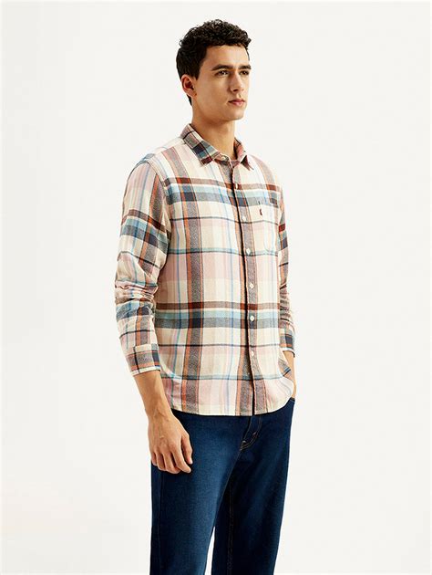 Men's Checkered Slim Fit Shirt – Levis India Store