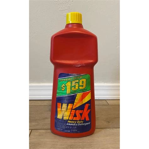 Wisk laundry detergent top