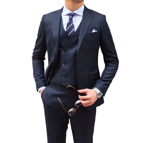 Custom Suits for Men 的图像结果