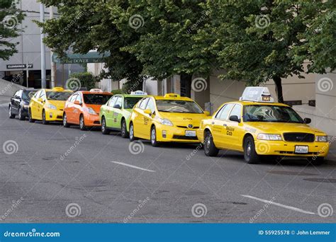 Line Up of Taxi Cabs editorial stock photo. Image of city - 55925578