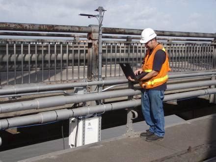 Louisiana: Monitoring Bridge Expansion: Campbell Scientific...