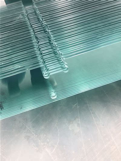 伟旭丞玻璃厂是怎么做出来钢化玻璃的？