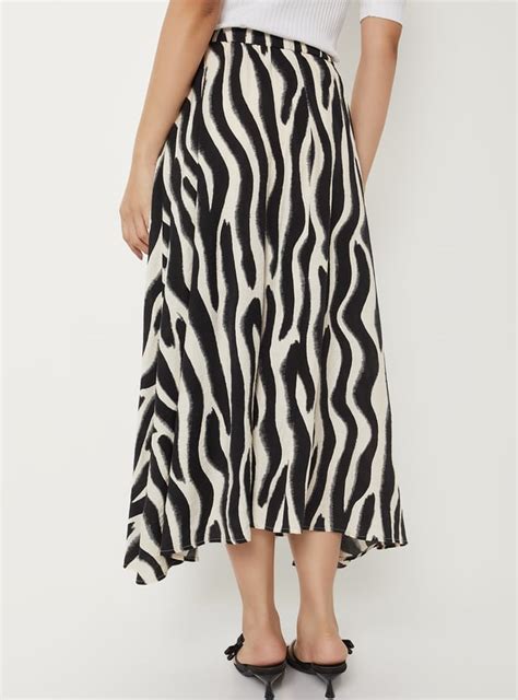Buy Women Printed Long Skirt Online at just Rs. 1199.0 - 1000016267616 ...