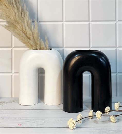 Buy Praahi Lifestyle Handmade Black White Inverted U vase Set of 2 ...