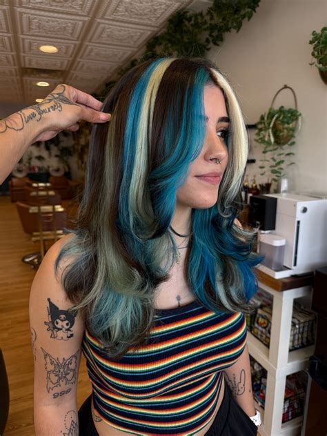 Blue and blonde chunky highlights @hairbykendallsinclair in 2025 | Blue ...