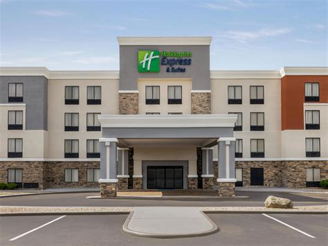 Indianapolis Hotel Near Airport | Holiday Inn Express & Suites W ...