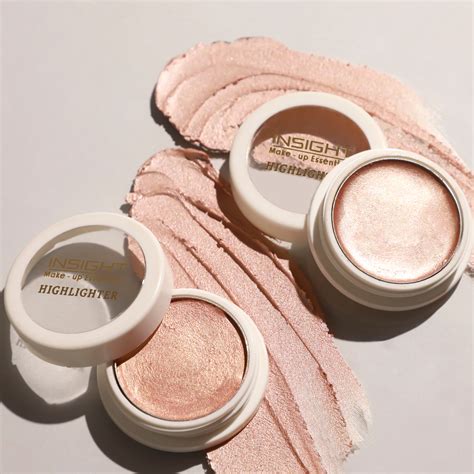Buy Insight Cosmetics Lasting Glow Combo - 2 Online
