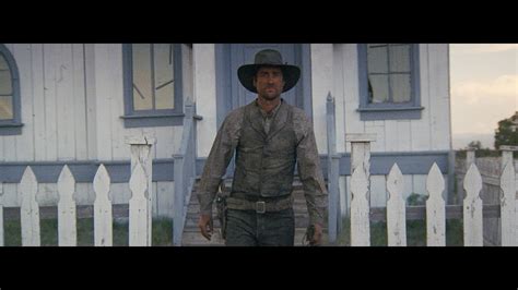 Outlaws and Angels (2016)