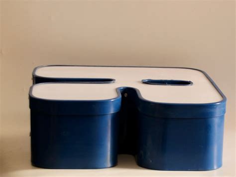 Mid-Century Illuminated Letter R, 1970s for sale at Pamono