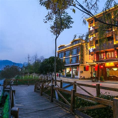 𝗧𝗛𝗘 𝟭𝟬 𝗕𝗘𝗦𝗧 Hotels in Zhangjiajie of 2026 (from ₹ 1,091)