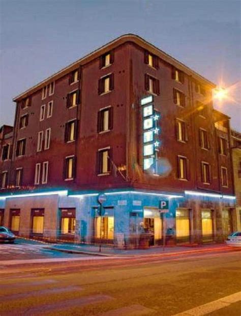 PICCOLO HOTEL (Milan) - Hotel Reviews, Photos, Rate Comparison ...