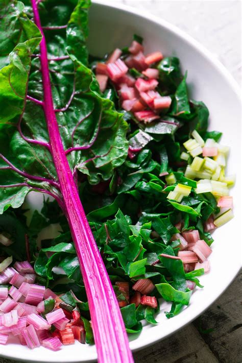 Swiss Chard For Salad - ReumVegetable