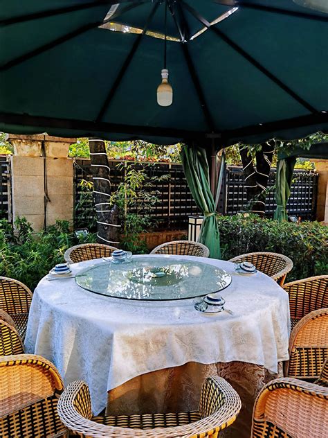 Duck!An Occupied Peking Duck Seafood Restaurant - iNEWS