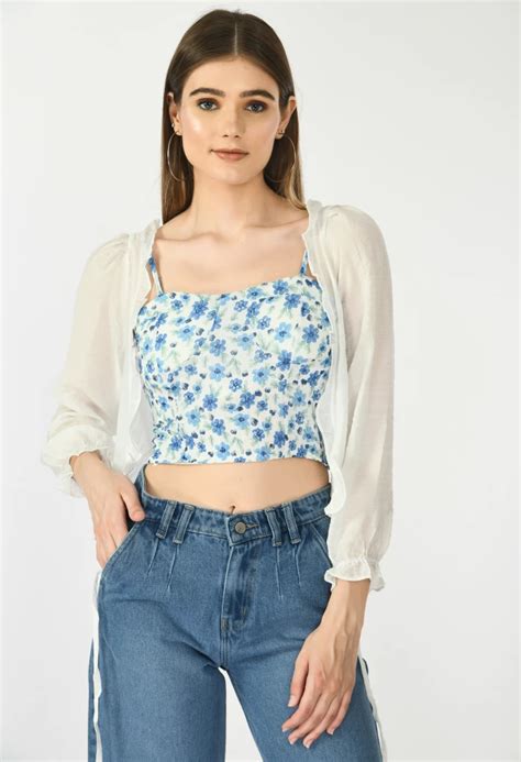 Crop top with Shrug - Bars Of Beauty