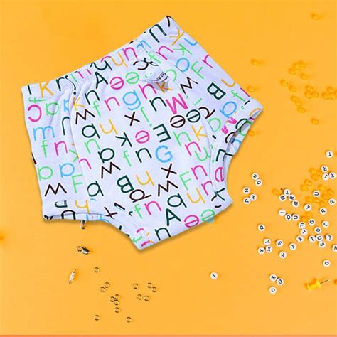 Size 4 Snug Potty Training Pants Babies (4-5 Yr) Kindergarten Tales ...