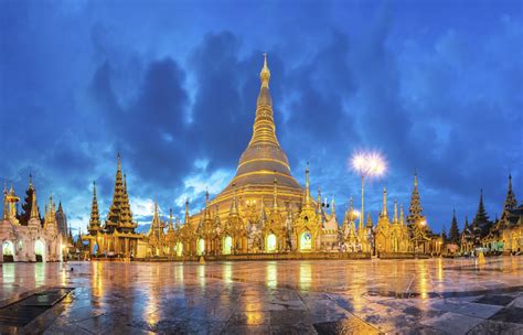 Sule Pagoda at Night, Yangon, Myanmar | Mlenny Photography | Myanmar ...