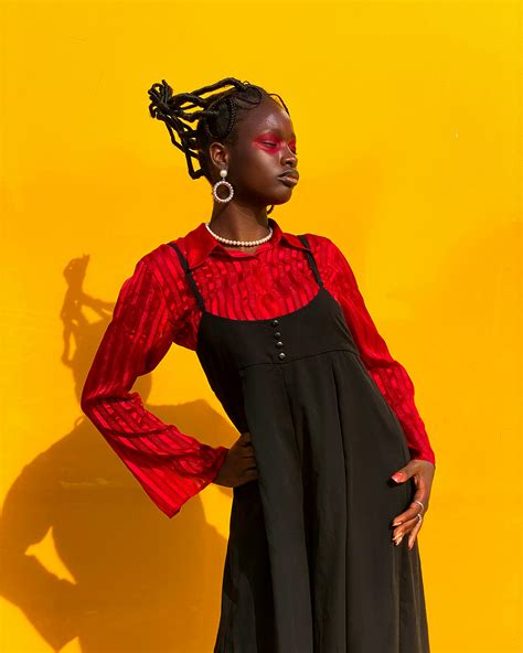 Down+Blouse+Gifs Photos, Download The BEST Free Down+Blouse+Gifs Stock ...