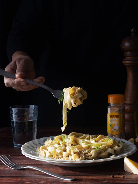 Sanskriti's Brown Butter Spaghetti with Crunchy Garlic – SNAP!N