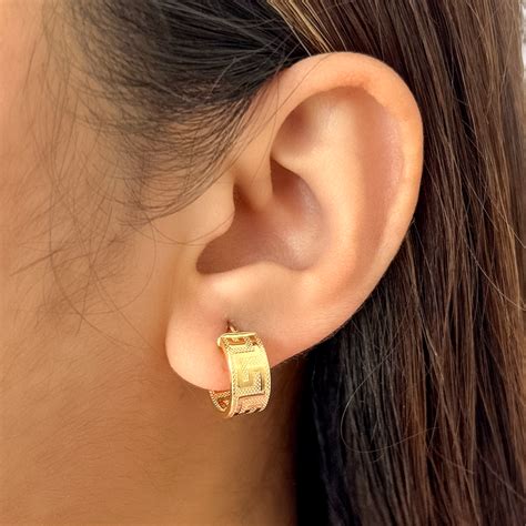 Textured Classic Meander Hoops