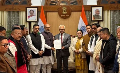 ವಿಧಾನಸಭೆ ಅಧಿವೇಶನ ಕರೆಯದೆ ಮಣಿಪುರ ರಾಜ್ಯಪಾಲರಿಂದ ಸಂವಿಧಾನದ ಉಲ್ಲಂಘನೆ ...