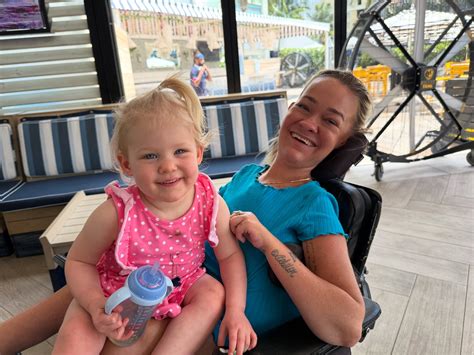 Alex Dacy (@wheelchair_rapunzel) • Instagram photos and videos