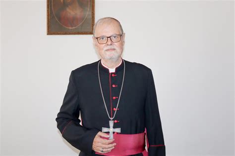 “PÁSCOA, A ESPERANÇA DE QUE O MAL PRESENTE NA SOCIEDADE PODE SER VENCIDO COM O AMOR” – DOM ...