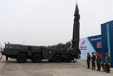 See the weapons on display at Vietnam’s first defense expo