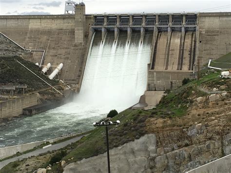 What Is The Difference Between A Dam And A Spillway at Elden Martin blog