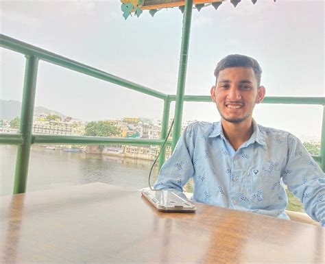 JHEEL'S GINGER COFFEE BAR & BAKERY, Udaipur - Restaurant Reviews, Phone ...