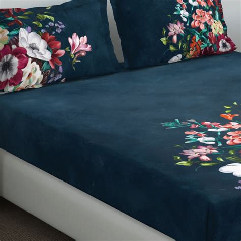 Buy D'DECOR Deep Forest Floral Print 5-Piece King Size Bedsheet Set ...