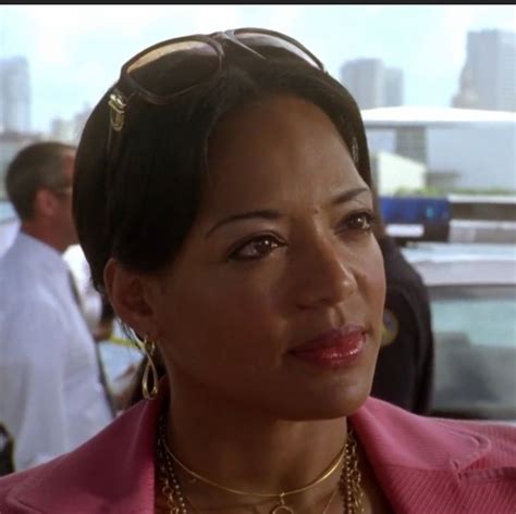 Maria Laguerta / Dexter Morgan 1x02 | Dexter