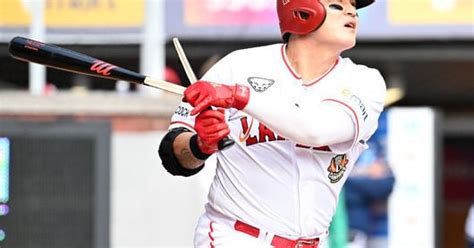 다시 타순 변동, 김원형 감독, "추신수 원래 1번 타자였으니…" [준PO2] - 조선비즈