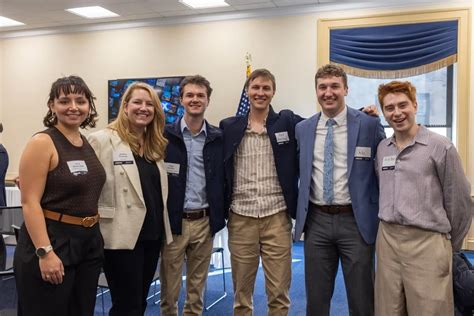 Tech World Roblox 的图像结果